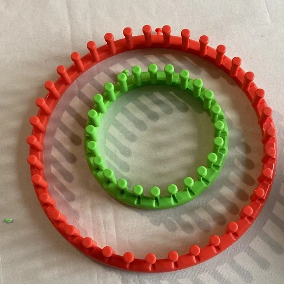 Knitting Loom Set - Picture 5 of 6